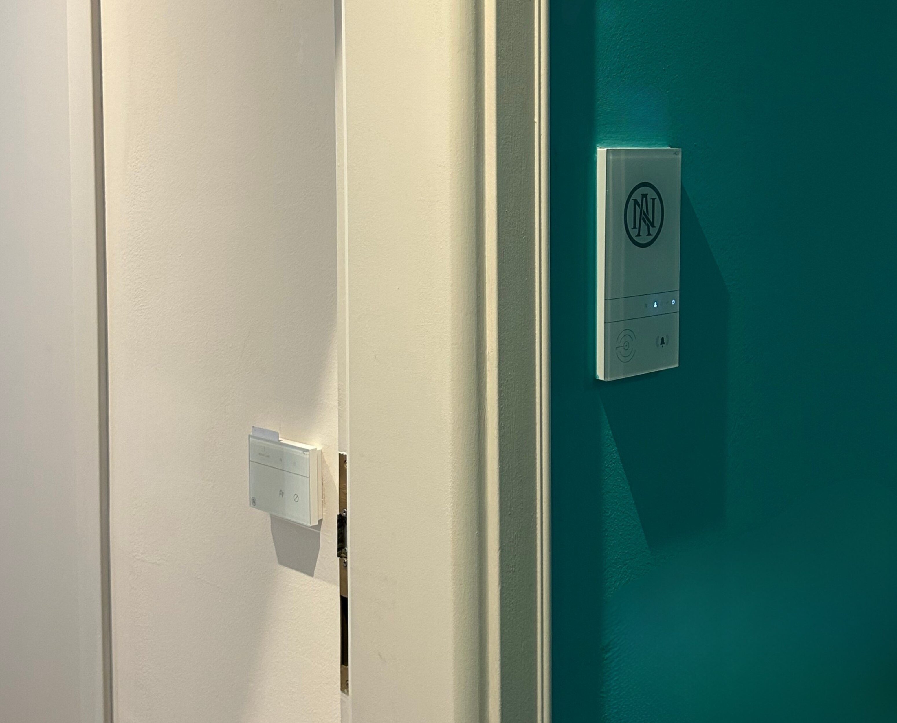 Room Kit