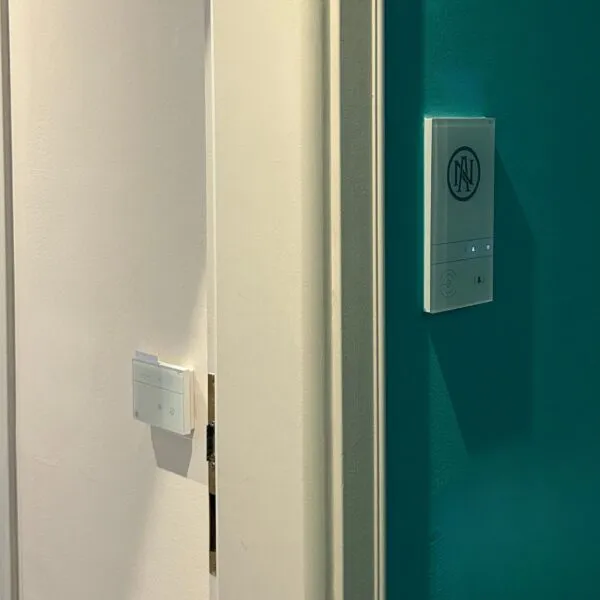 Room Kit